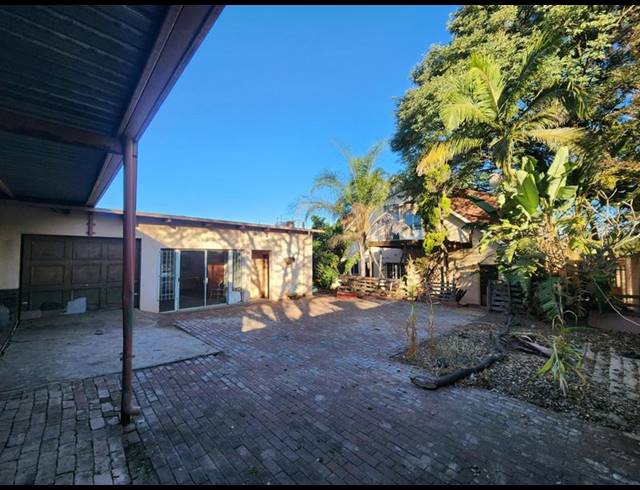 3 BEDROOM HOUSE FOR SALE IN MOUNTAIN VIEW